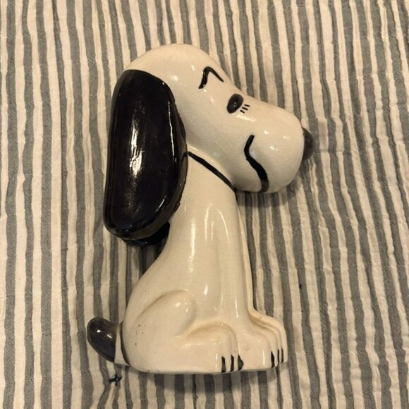 Vintage/ Collectible ceramic glass SNOOPY figurine - Picture 4 of 5